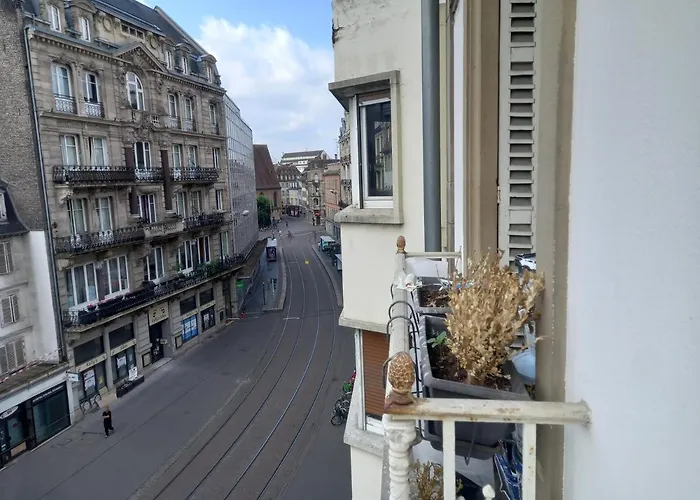 Grand Au Coeur De 아파트