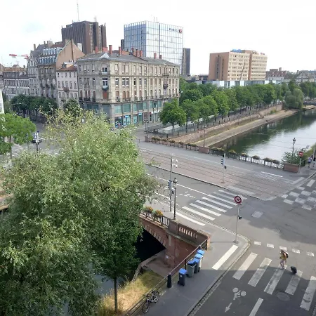 Grand Au Coeur De Apartman *